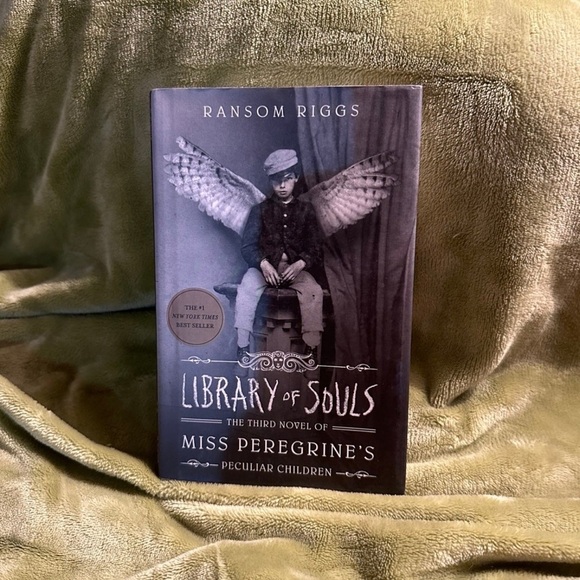 Library of Souls by Ransom Riggs​ - Picture 1 of 5
